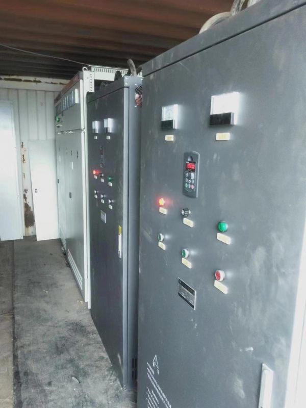 兩台800kw變頻（pín）櫃賀開關（guān）櫃現場試機