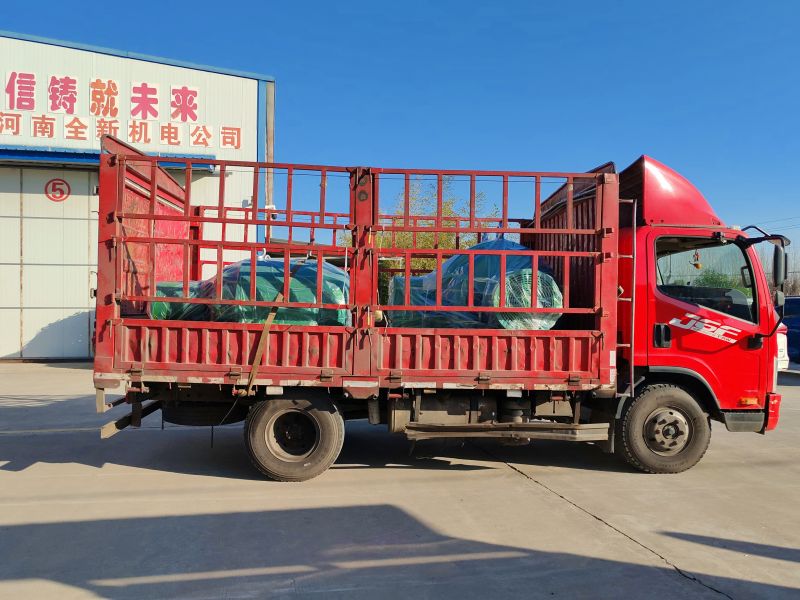 3台電機專車發貨機械廠